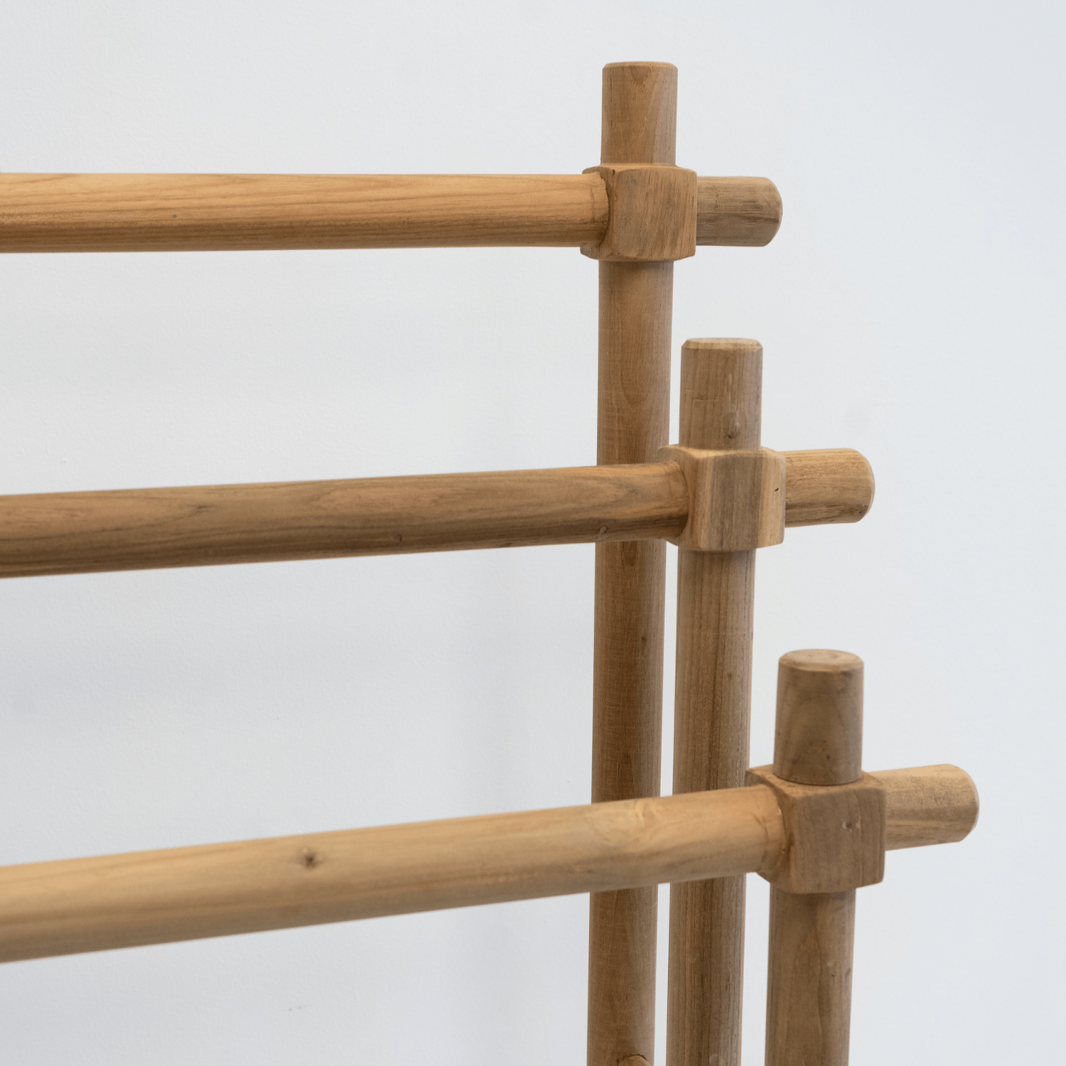 Tofino Blanket/Towel Rack - LndmarkClub USA